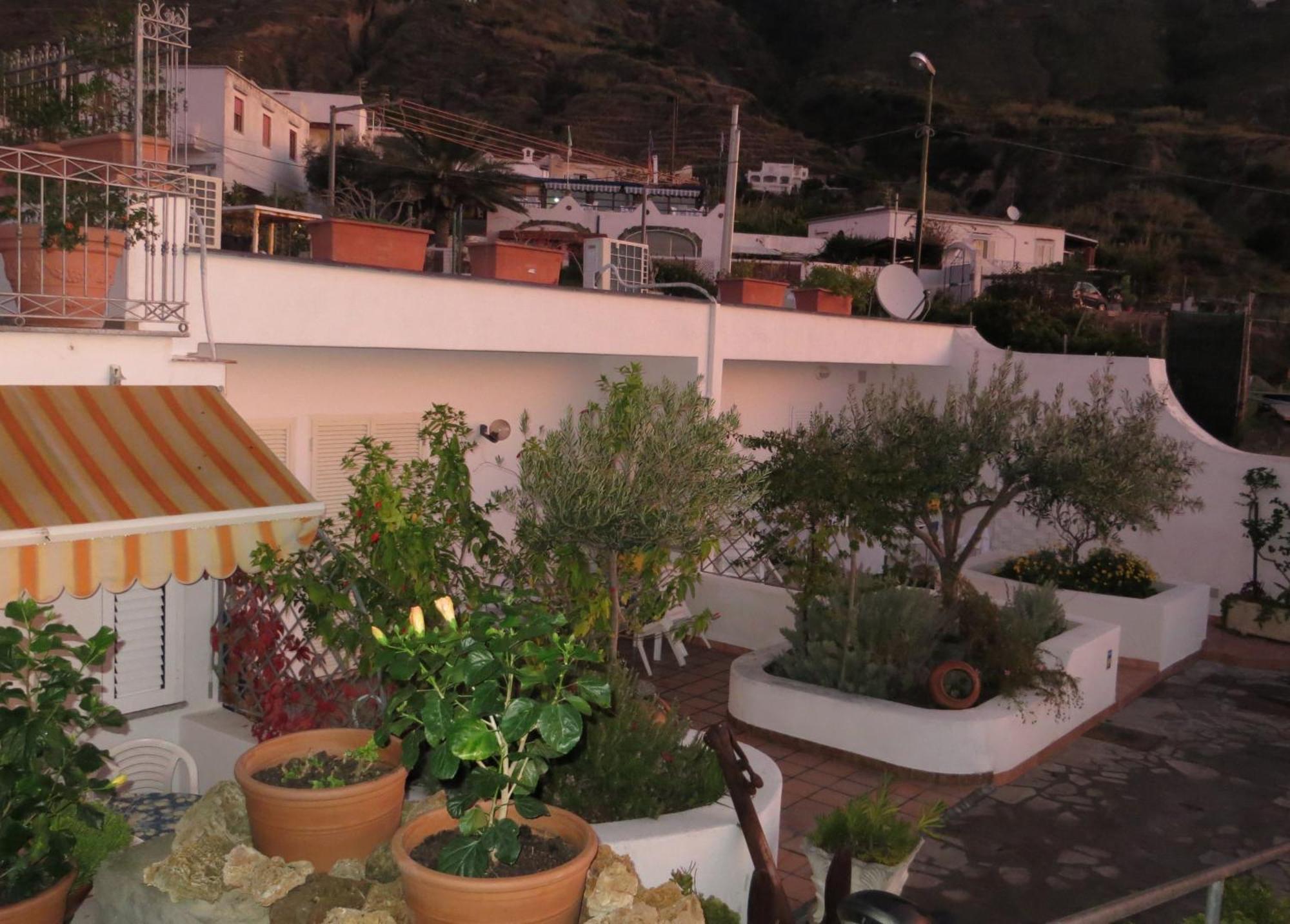 Albergo Villa Mario Sant'Angelo  Esterno foto