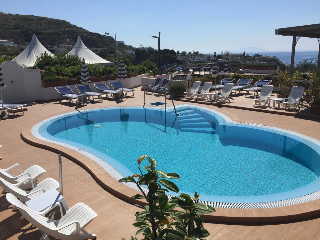 Albergo Villa Mario Sant'Angelo  Esterno foto