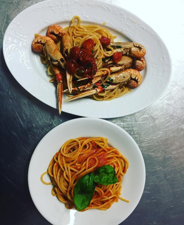 Albergo Villa Mario Sant'Angelo  Esterno foto