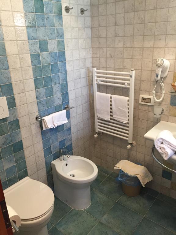 Albergo Villa Mario Sant'Angelo  Esterno foto
